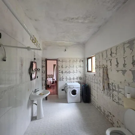 Holiday home Grandmas Garden House 8 Guests Garden And Grill Near Orikum And Dhermi